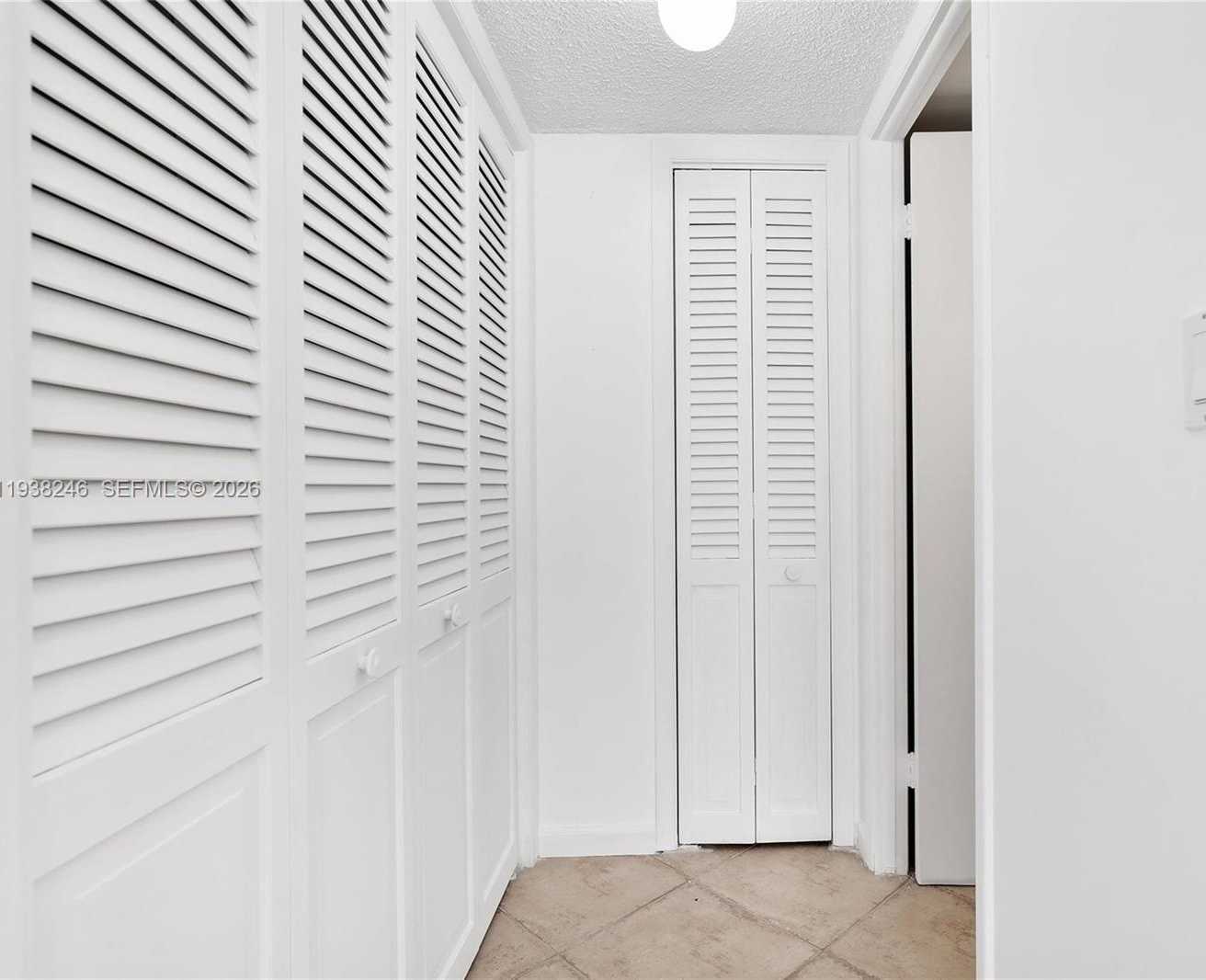 Small Image of 6039 COLLINS AVE #1104, Miami Beach Number 12