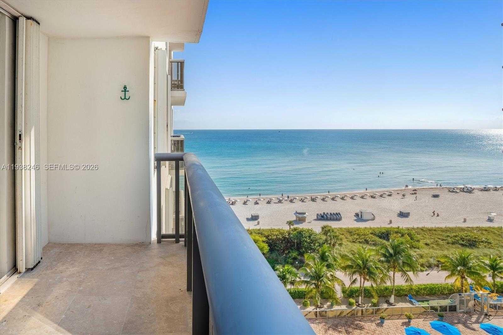 Small Image of 6039 COLLINS AVE #1104, Miami Beach Number 2