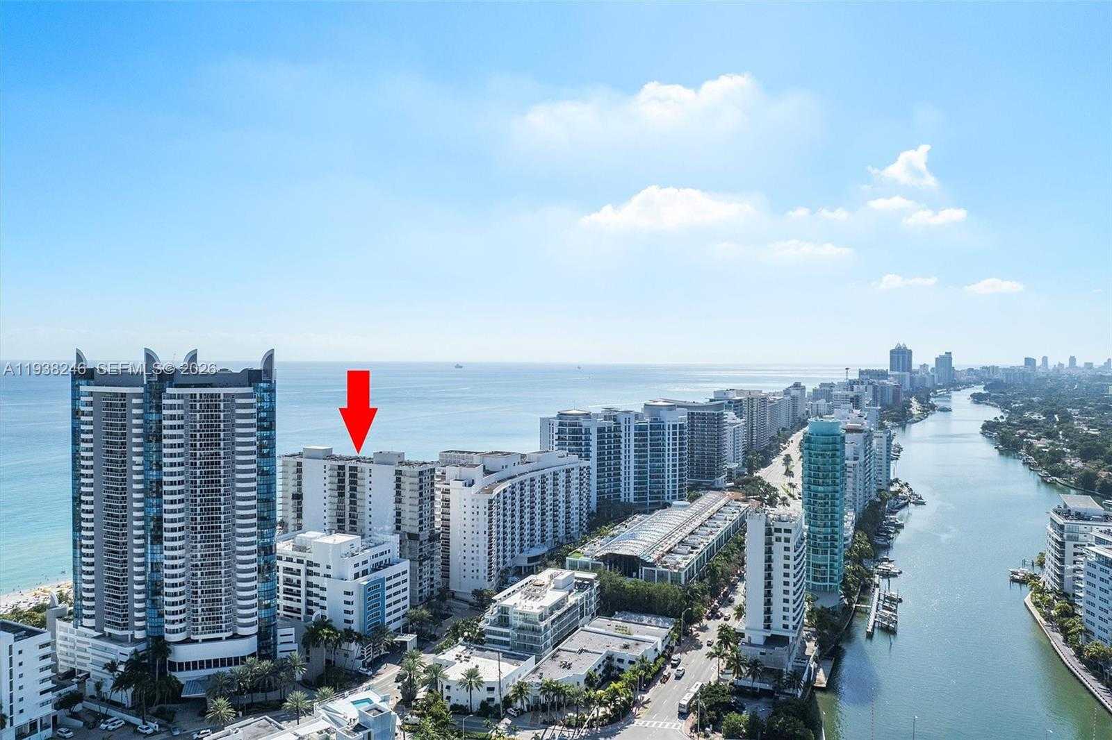 Small Image of 6039 COLLINS AVE #1104, Miami Beach Number 41