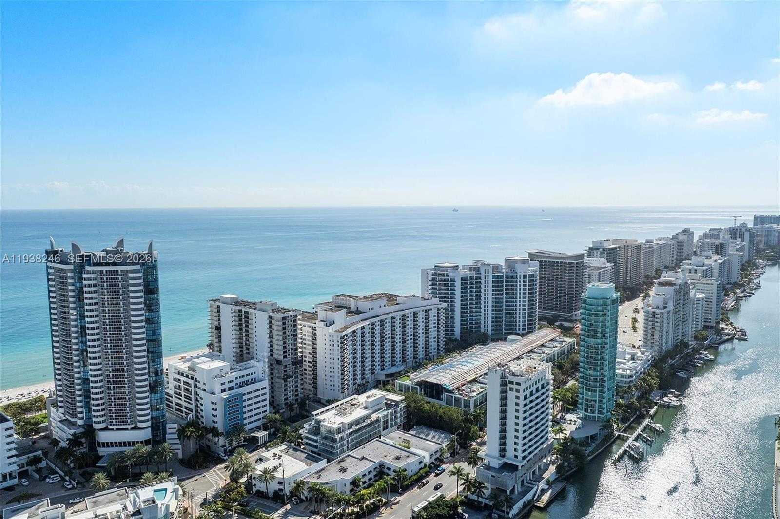 Small Image of 6039 COLLINS AVE #1104, Miami Beach Number 43