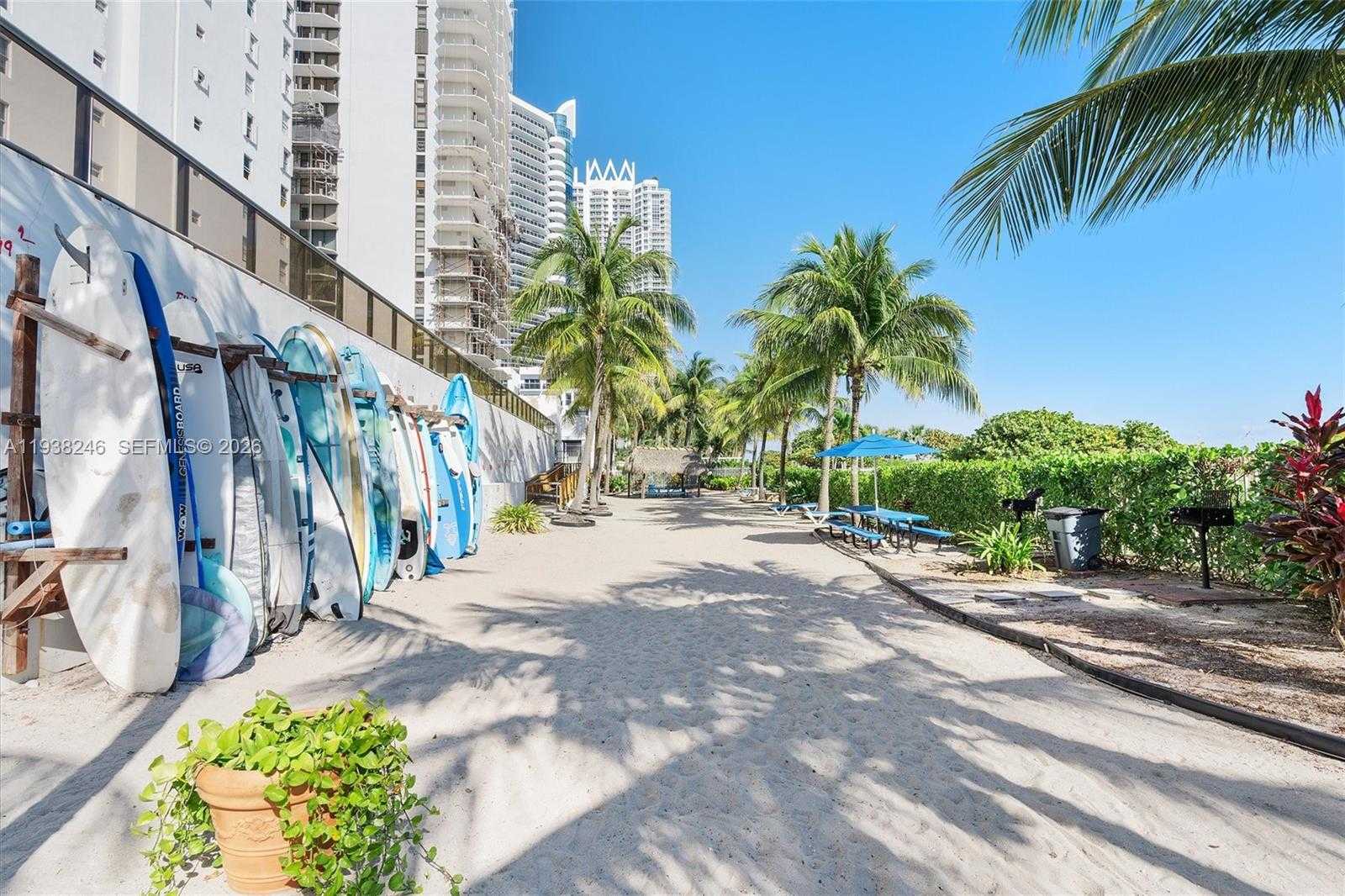 Small Image of 6039 COLLINS AVE #1104, Miami Beach Number 6