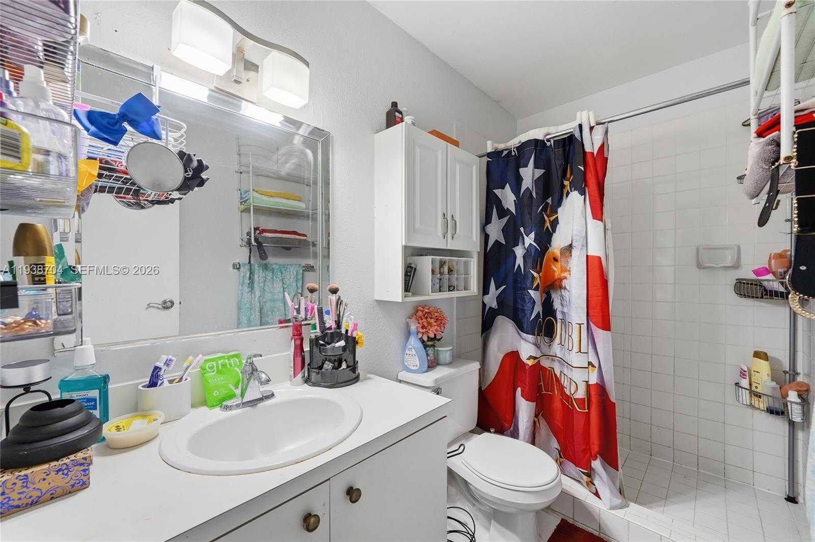 Small Image of 17901 NORTH WEST 68TH AVE #R206, Hialeah Number 11