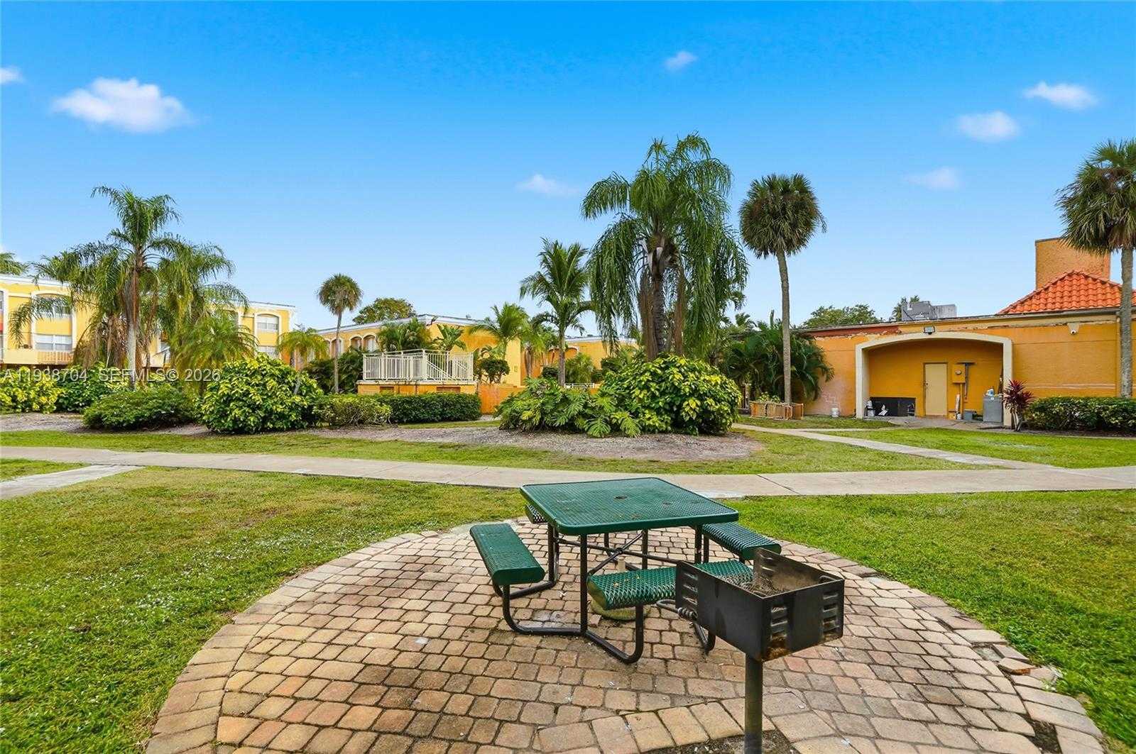 Small Image of 17901 NORTH WEST 68TH AVE #R206, Hialeah Number 20