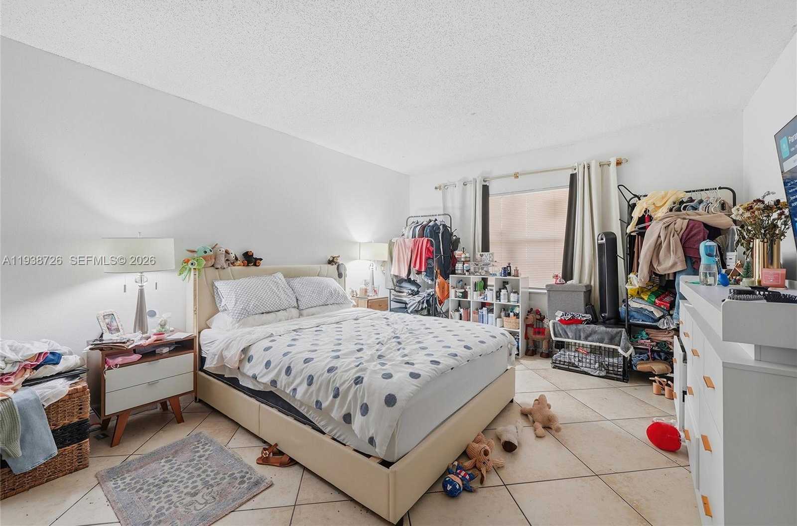 Small Image of 18101 NORTH WEST 68TH AVE #B105, Hialeah Number 6