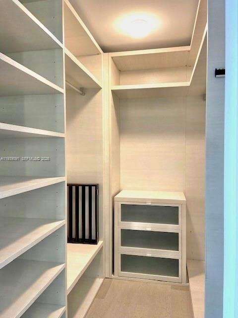 Small Image of 68 SOUTH EAST 6TH ST #2507, Miami Number 27