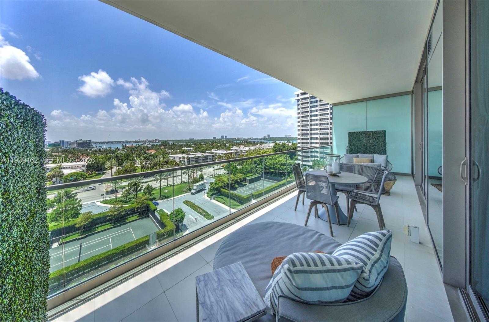 Small Image of 10201 COLLINS AVE #804, Bal Harbour Number 22