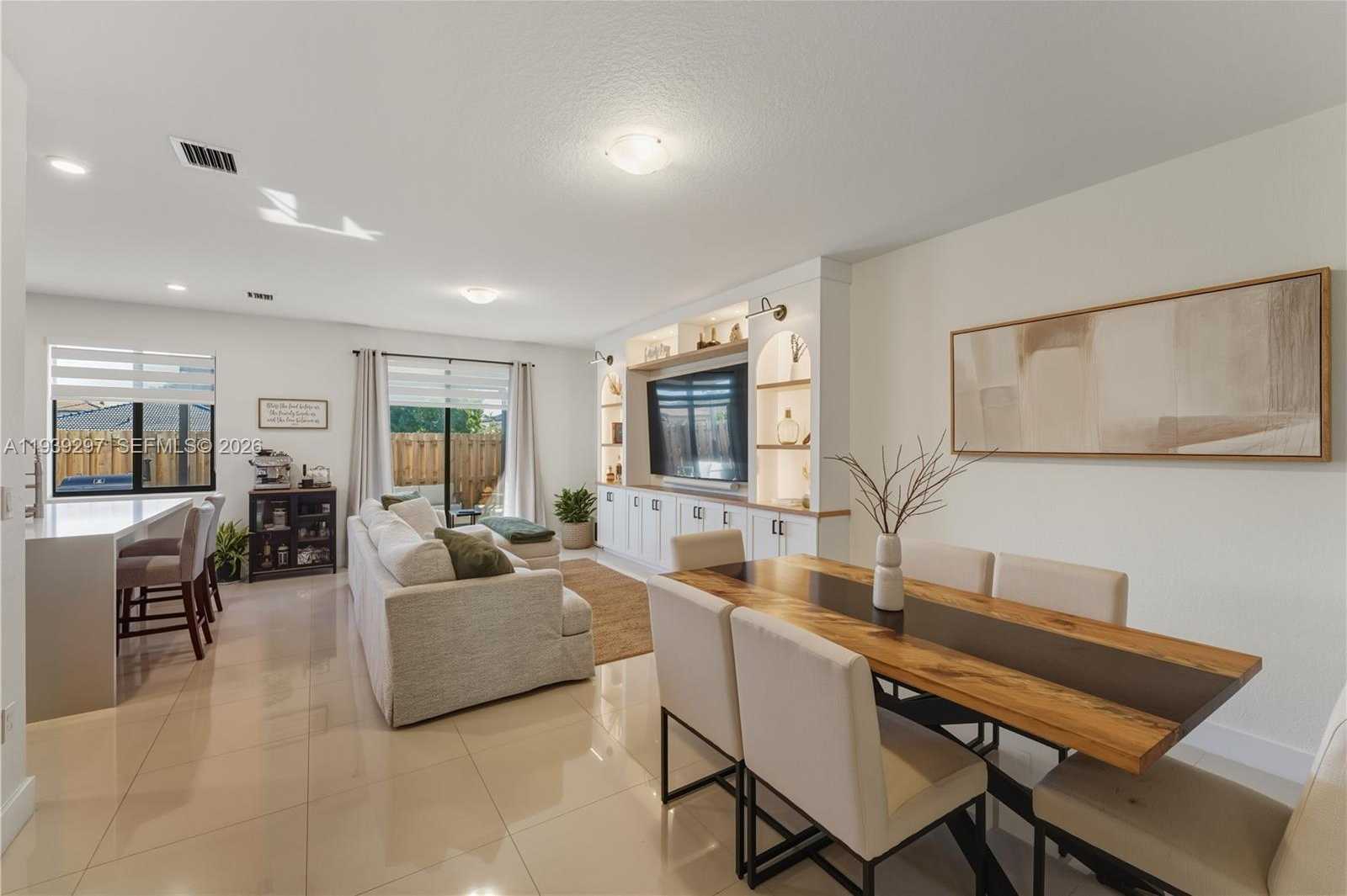 Small Image of 15736 SOUTH WEST 136TH WAY, Miami Number 6