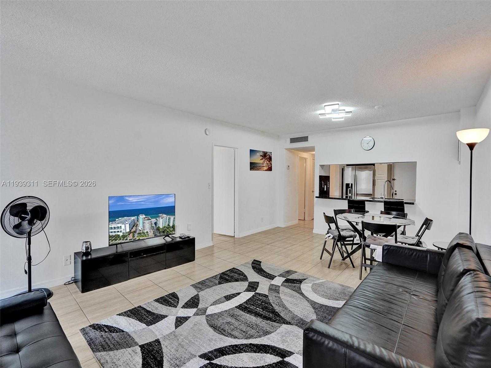 Small Image of 3725 SOUTH OCEAN DR #520, Hollywood Number 14