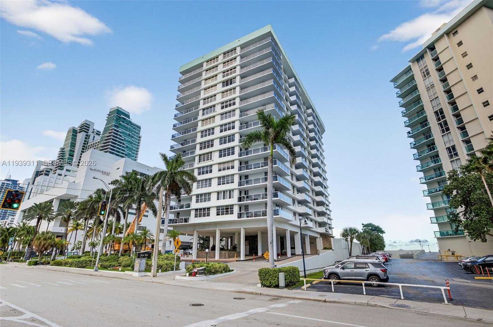 Small Image of 3725 SOUTH OCEAN DR #520, Hollywood Number 46