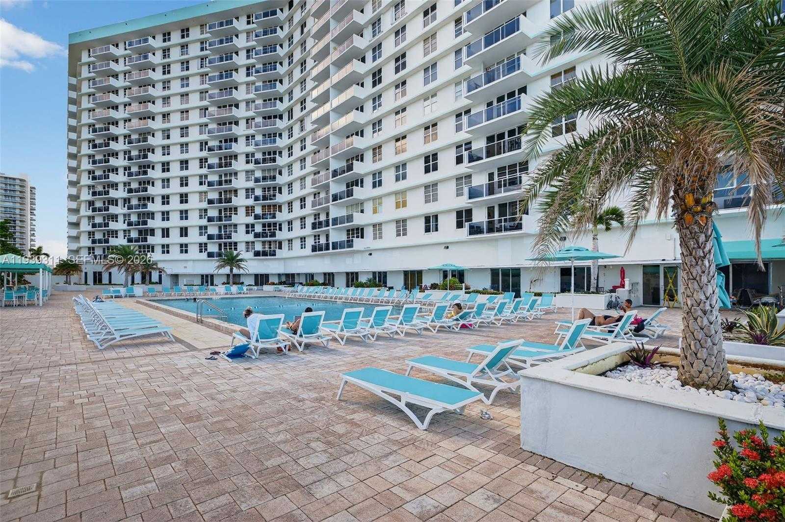 Small Image of 3725 SOUTH OCEAN DR #520, Hollywood Number 54