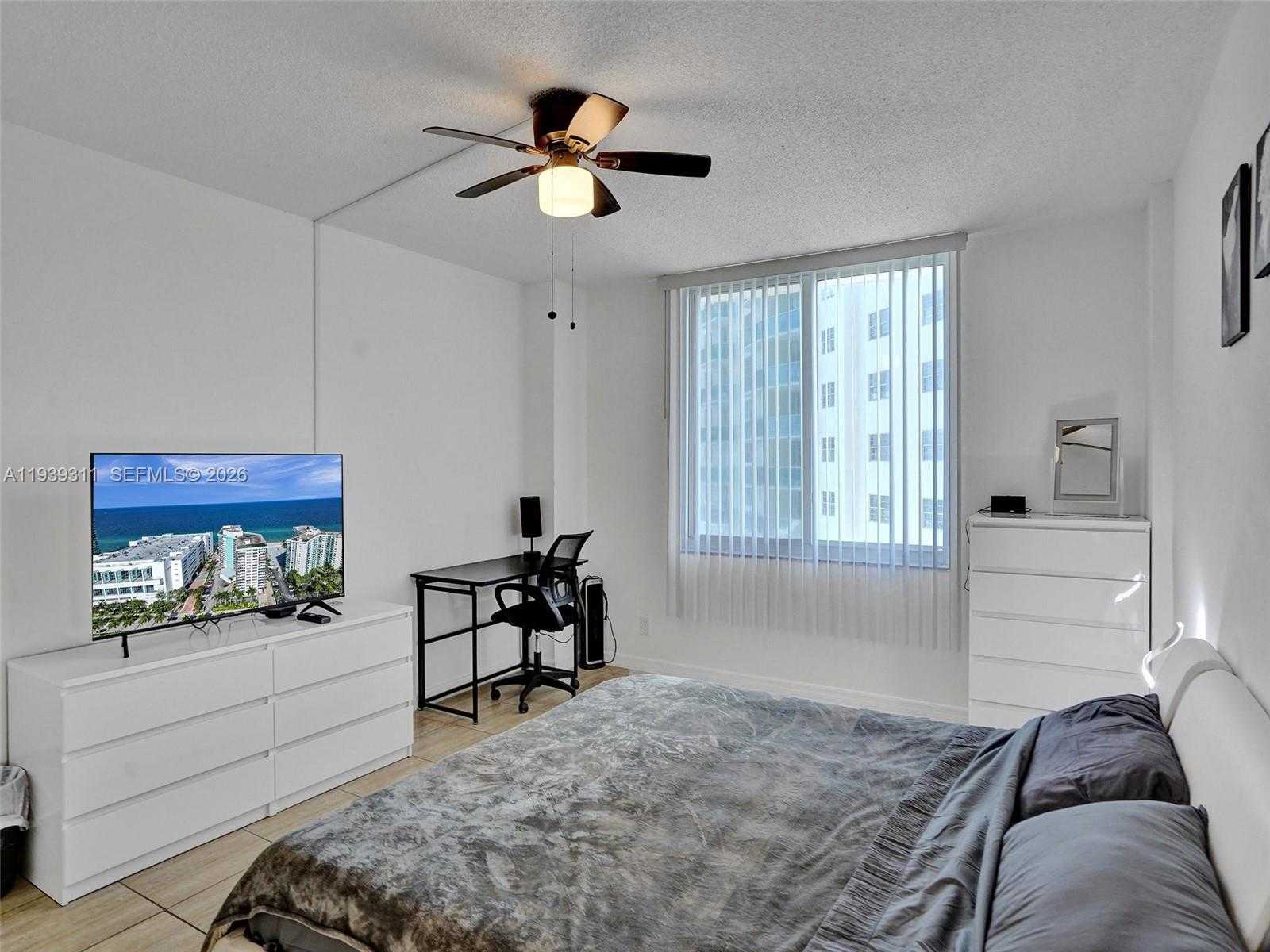Small Image of 3725 SOUTH OCEAN DR #520, Hollywood Number 7