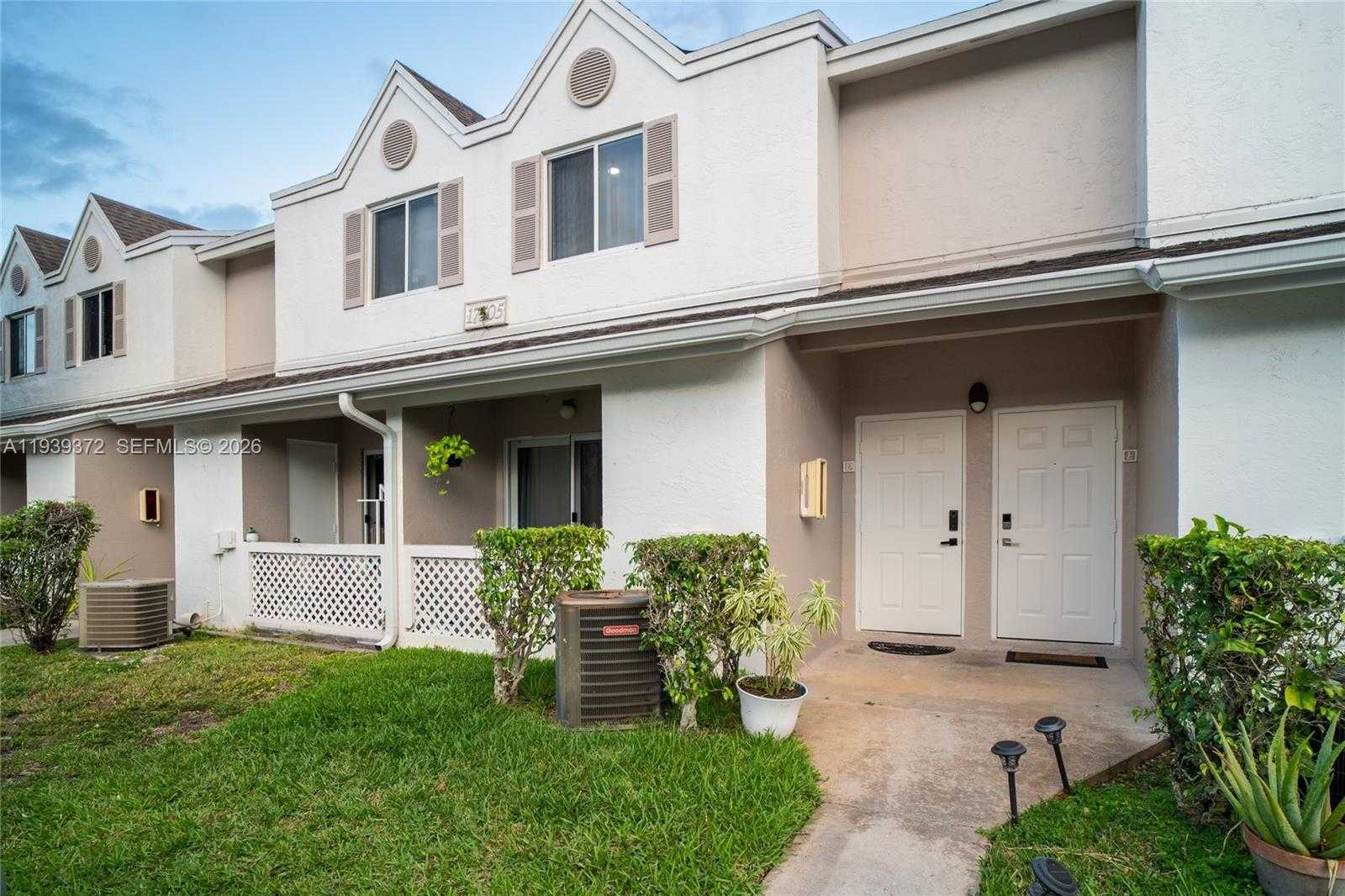 Small Image of 17505 NORTH WEST 67TH PL #D-11, Hialeah Number 1