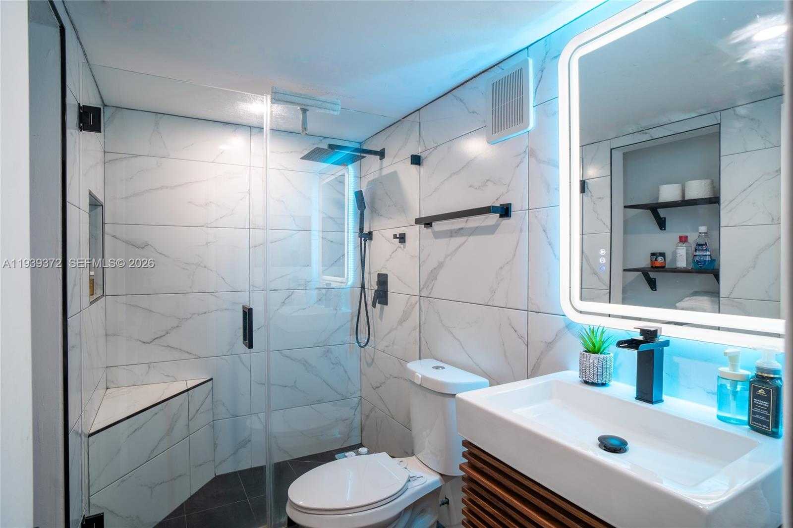 Small Image of 17505 NORTH WEST 67TH PL #D-11, Hialeah Number 24