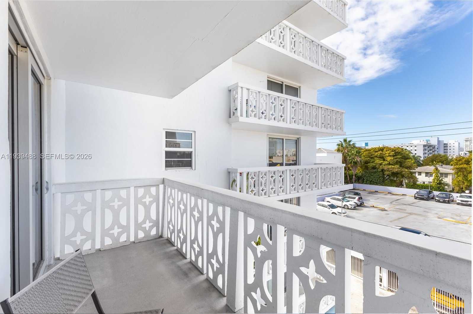 Small Image of 1020 MERIDIAN AVE #416, Miami Beach Number 16