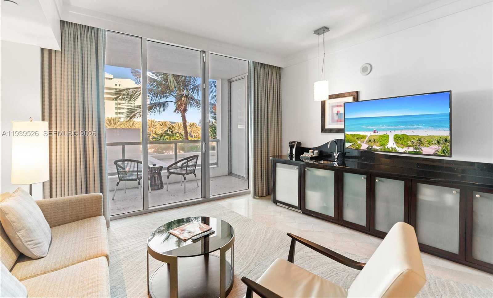Small Image of 4391 COLLINS AVE #303, Miami Beach Number 2