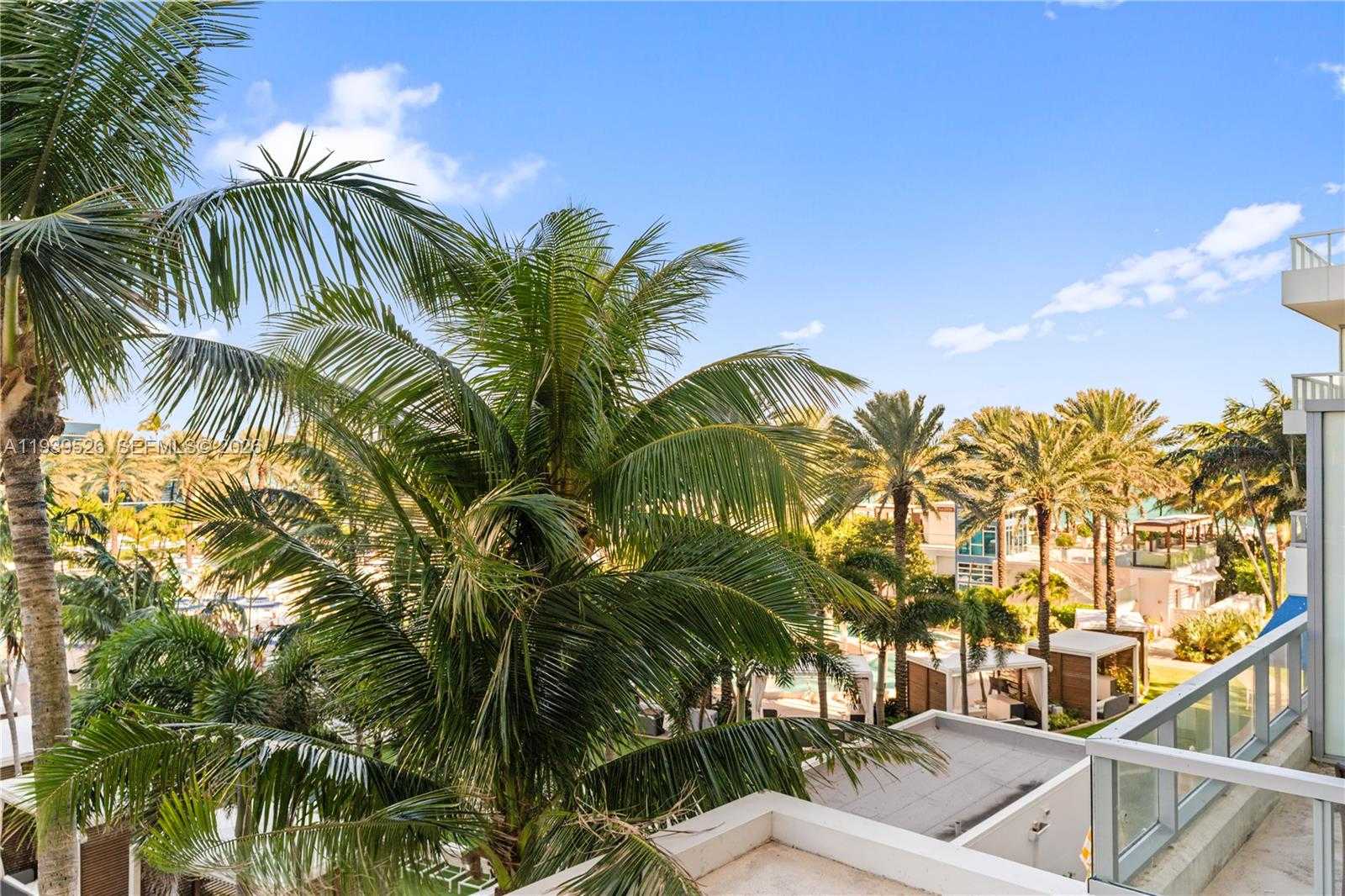 Small Image of 4391 COLLINS AVE #303, Miami Beach Number 20