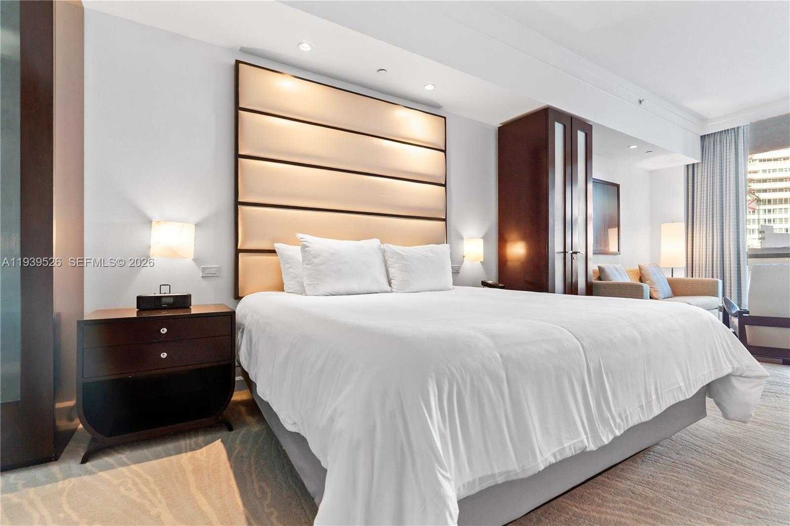 Small Image of 4391 COLLINS AVE #303, Miami Beach Number 6