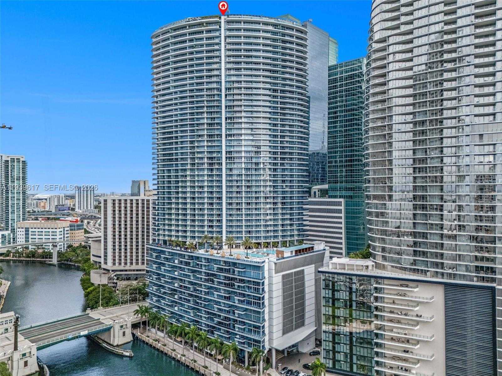 Small Image of 200 BISCAYNE BOULEVARD WAY #4202, Miami Number 24