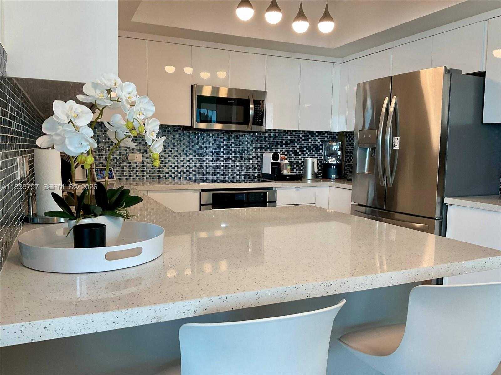 Small Image of 140 SOUTH DIXIE HWY #527, Hollywood Number 2