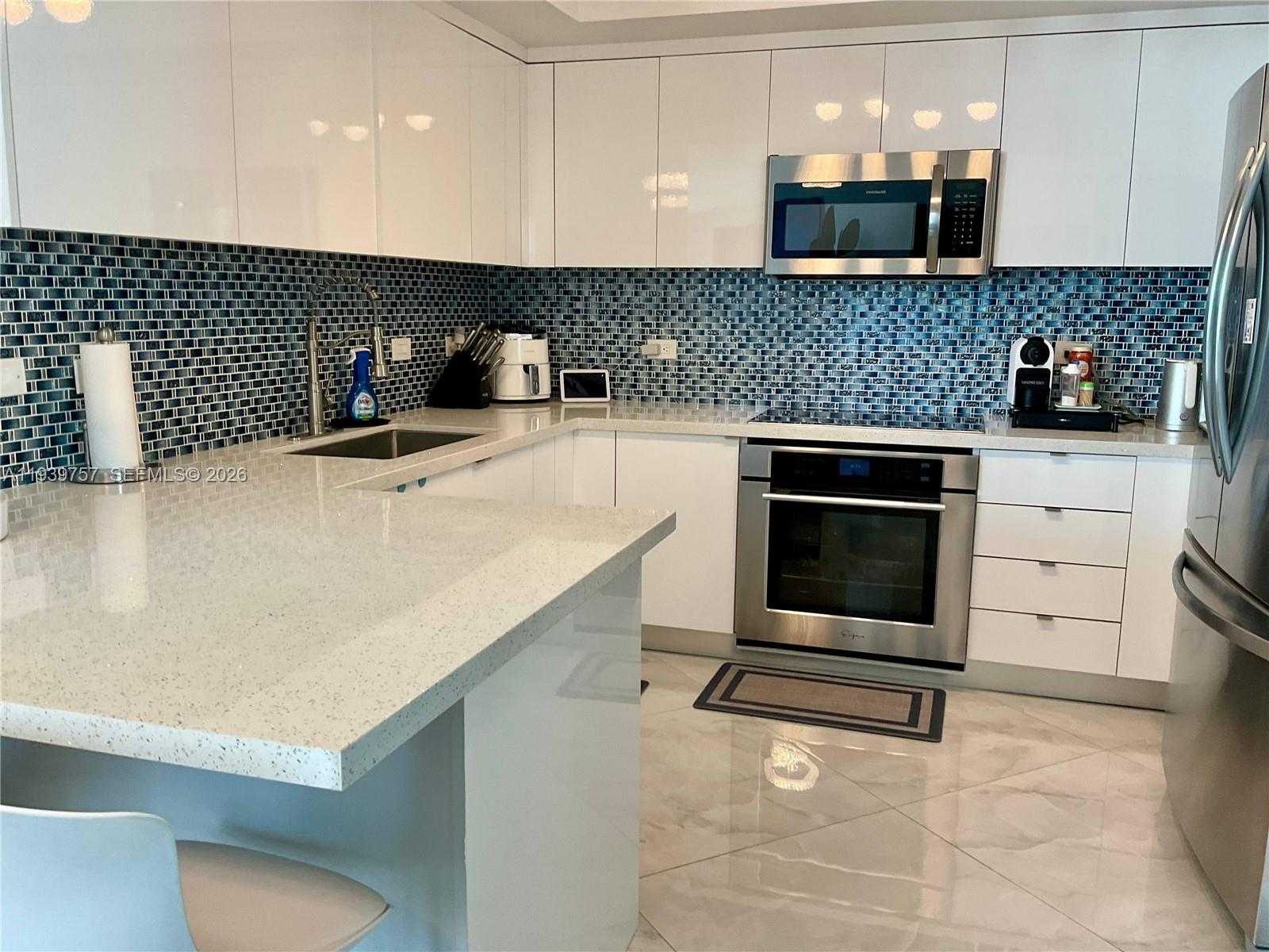 Small Image of 140 SOUTH DIXIE HWY #527, Hollywood Number 3