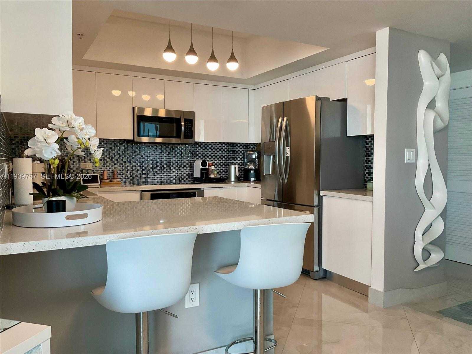 Small Image of 140 SOUTH DIXIE HWY #527, Hollywood Number 5