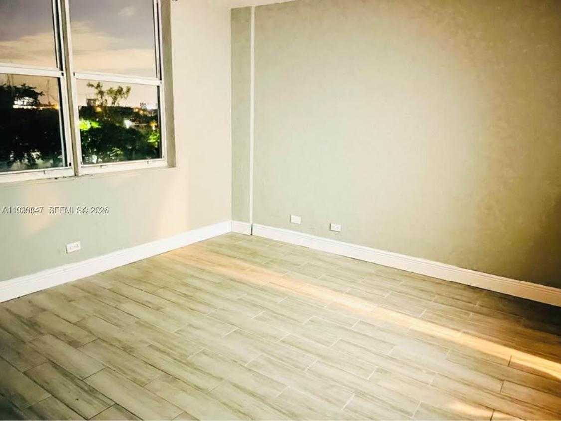 Small Image of 3660 NORTH EAST 166TH ST #607, North Miami Beach Number 11