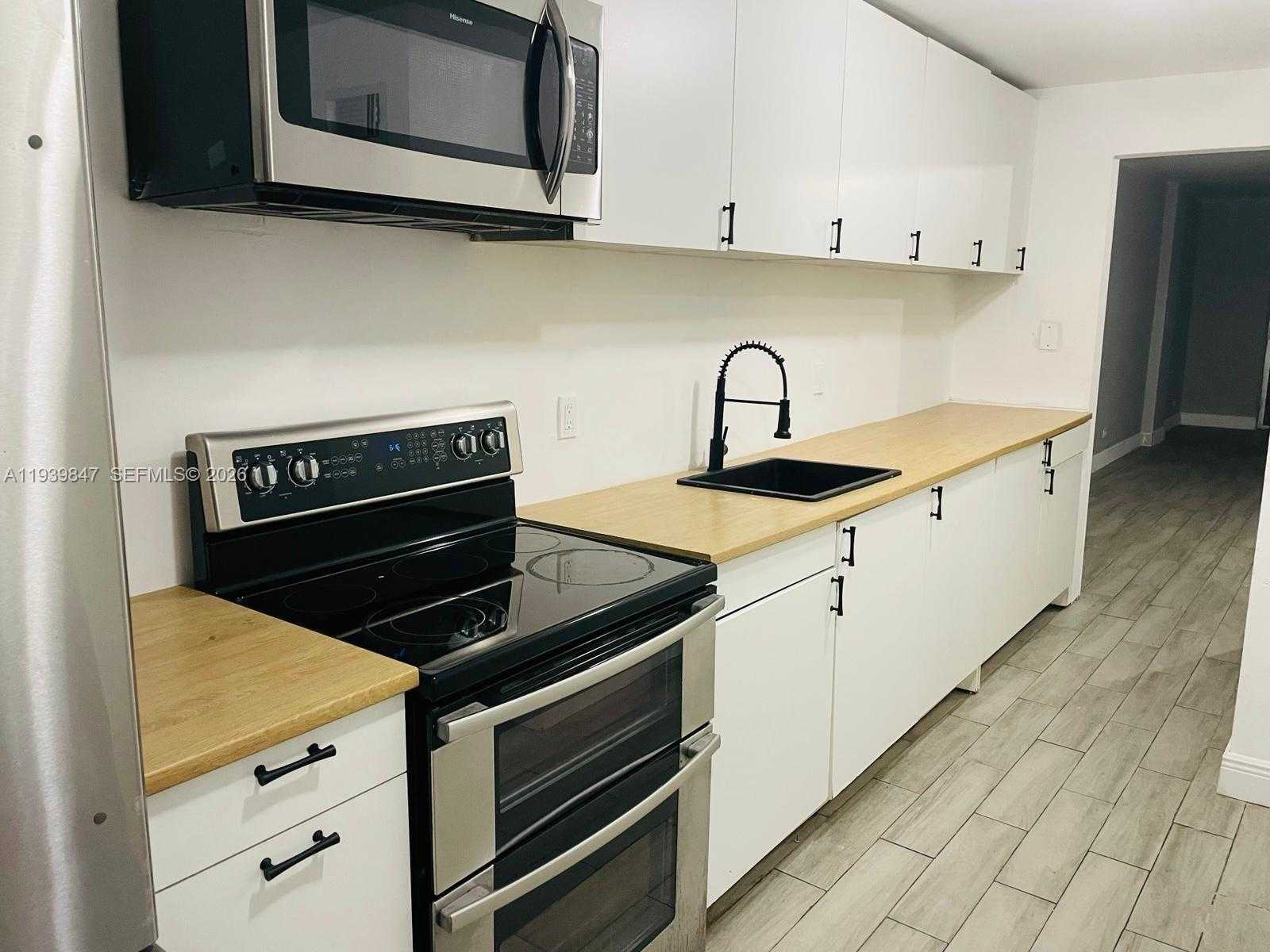 Small Image of 3660 NORTH EAST 166TH ST #607, North Miami Beach Number 6