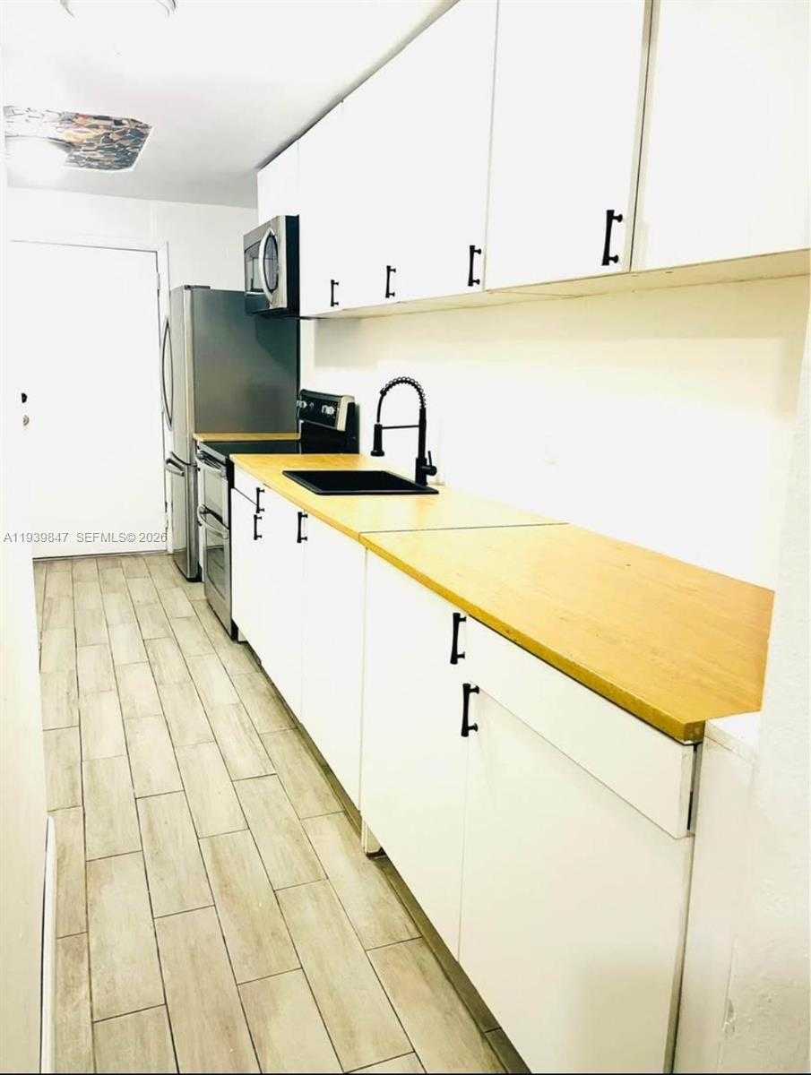 Small Image of 3660 NORTH EAST 166TH ST #607, North Miami Beach Number 7