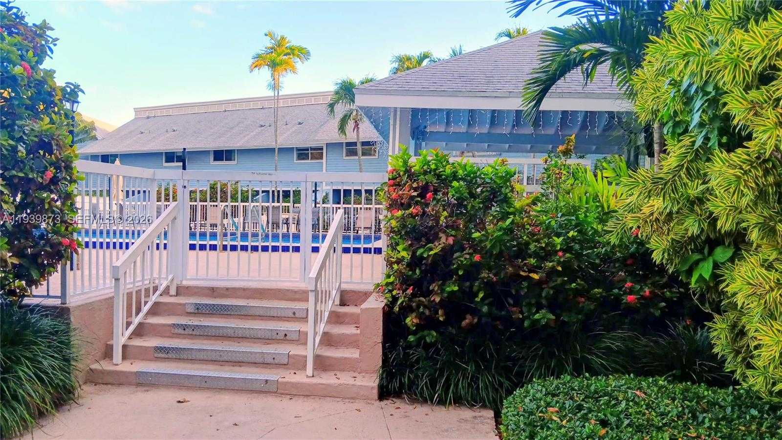 Small Image of 798 CRANDON BLVD #55-B, Key Biscayne Number 15