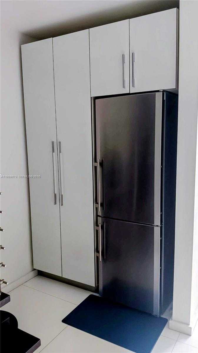 Small Image of 798 CRANDON BLVD #55-B, Key Biscayne Number 3