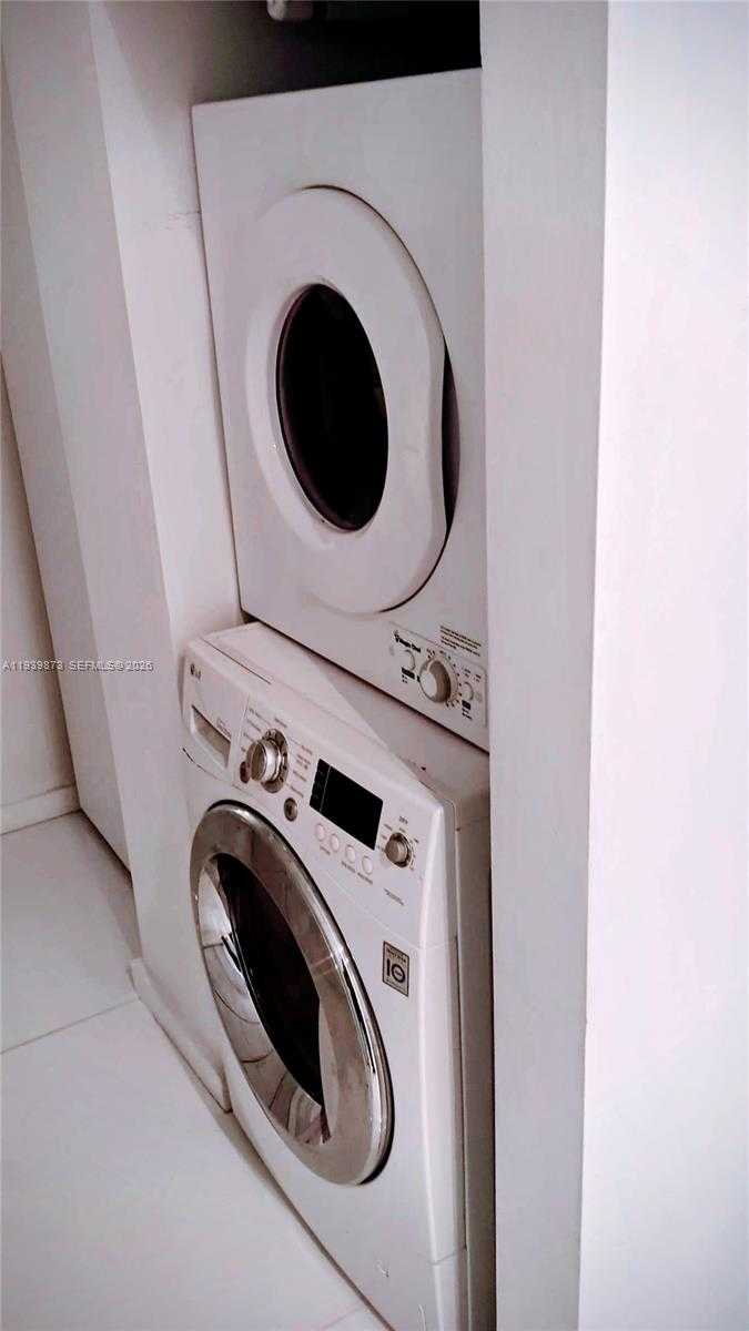 Small Image of 798 CRANDON BLVD #55-B, Key Biscayne Number 7