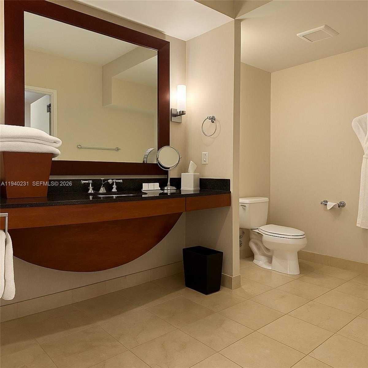 Small Image of 18001 COLLINS AVE #1210, Sunny Isles Beach Number 4