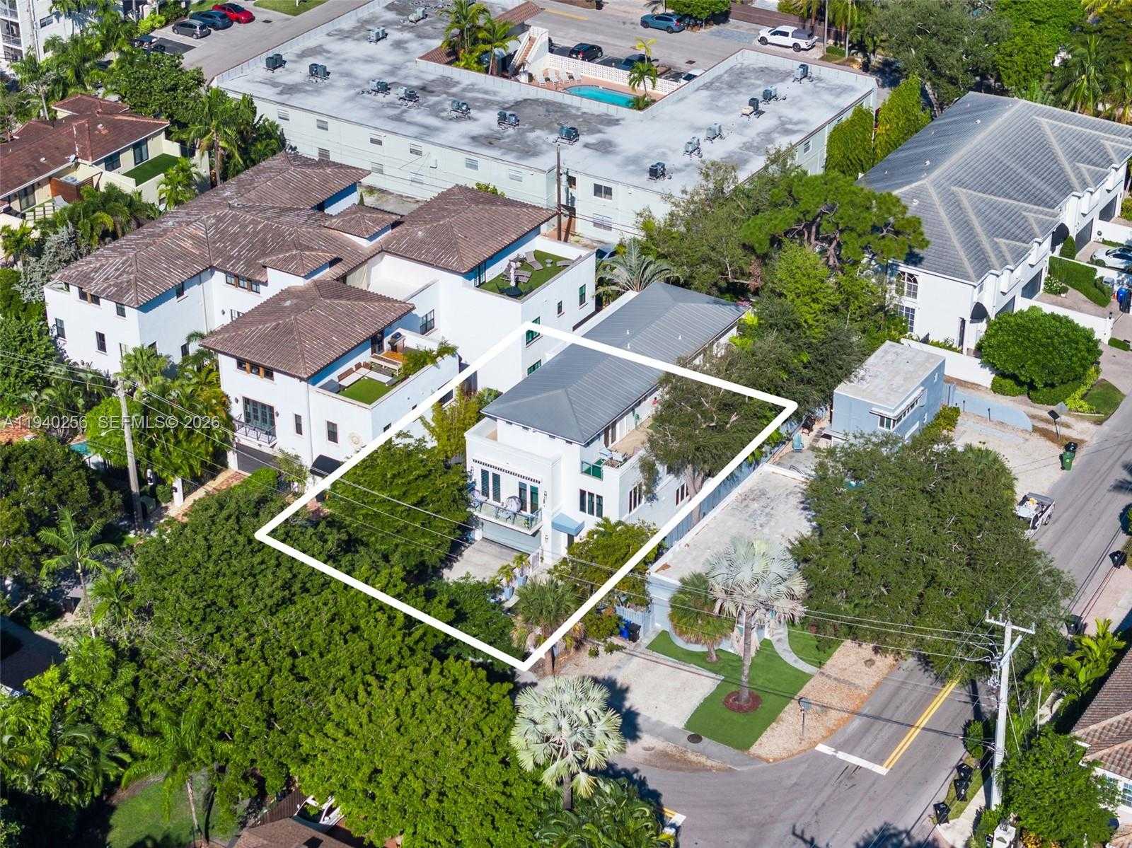 Small Image of 1317 NORTH EAST 2ND ST, Fort Lauderdale Number 30