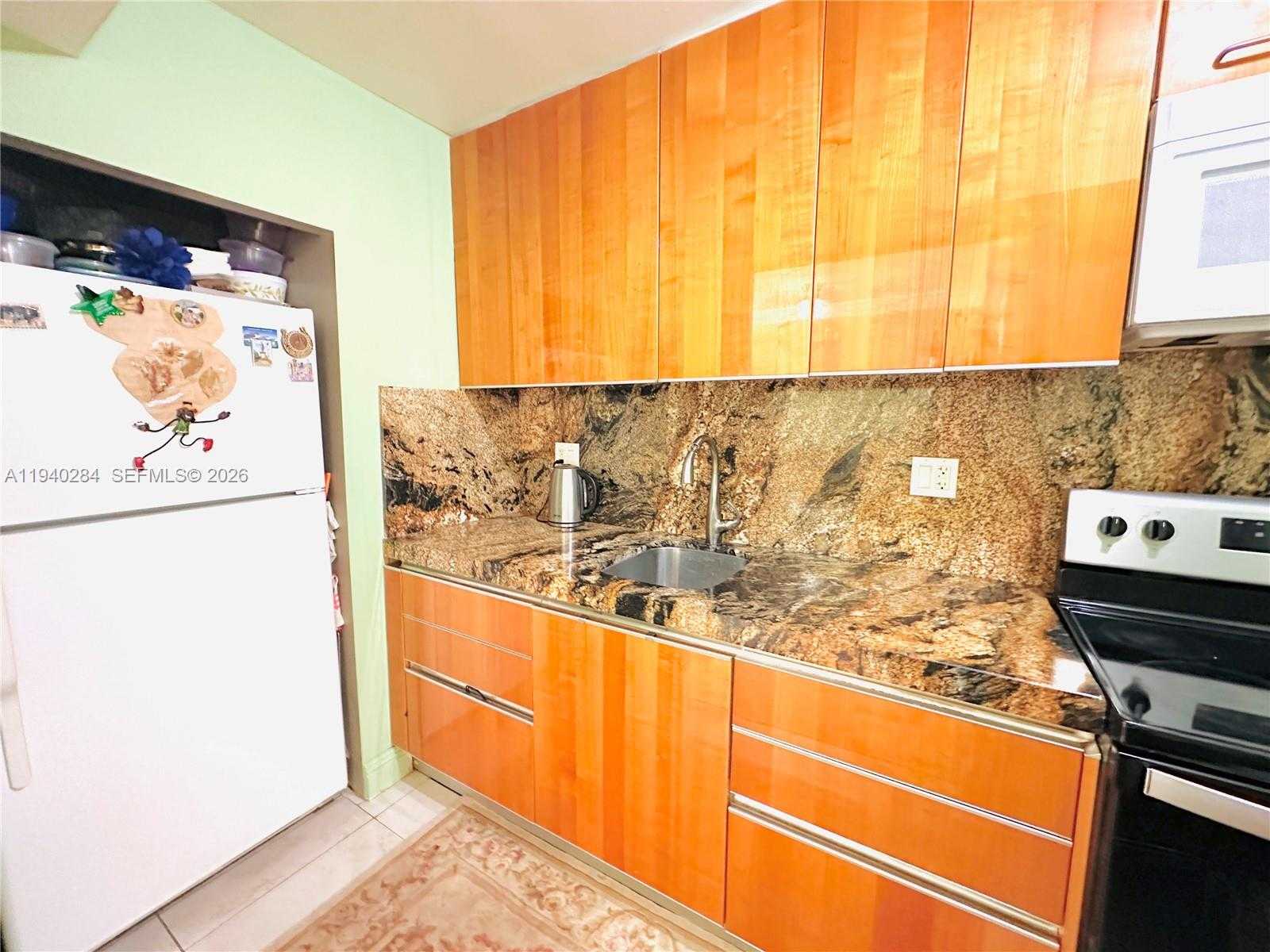 Small Image of 250 174TH ST #1510, Sunny Isles Beach Number 11