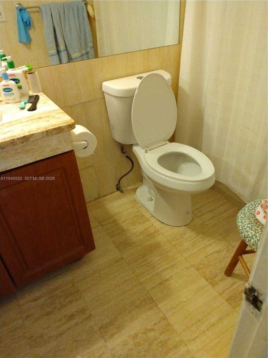 Small Image of 700 BILTMORE WAY #216, Coral Gables Number 8