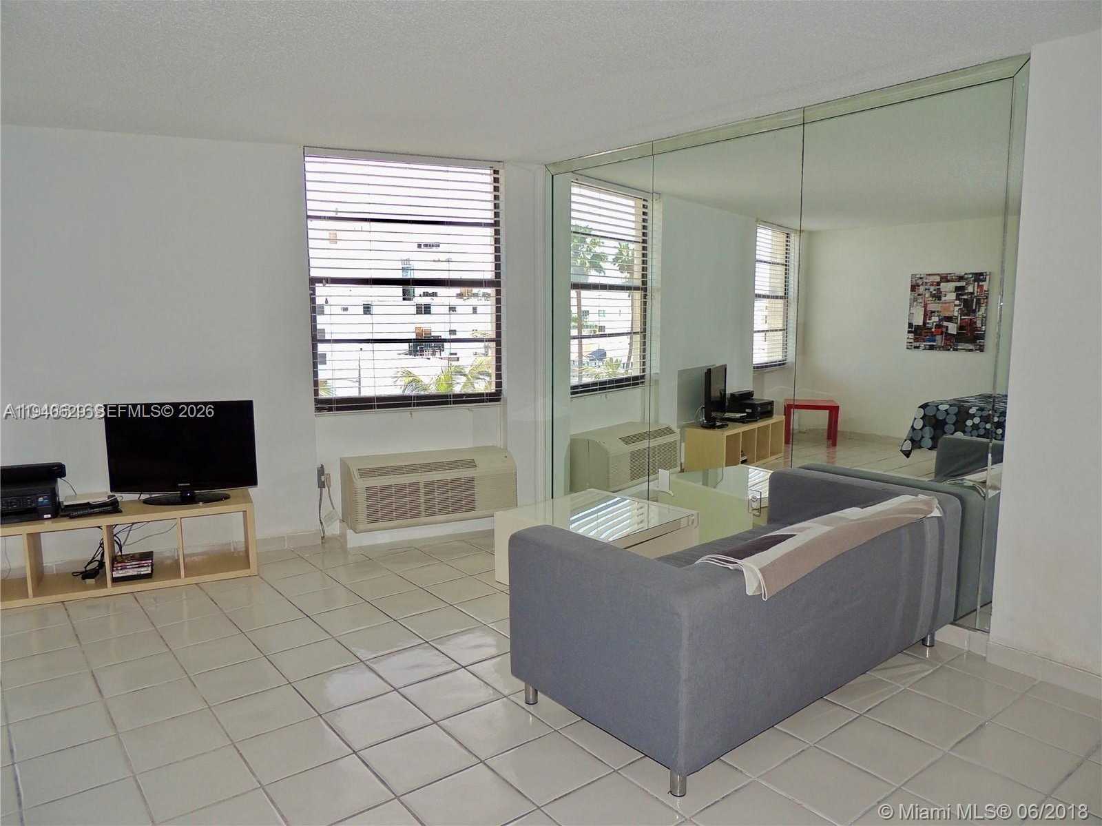 Small Image of 710 WASHINGTON AVE #522, Miami Beach Number 10