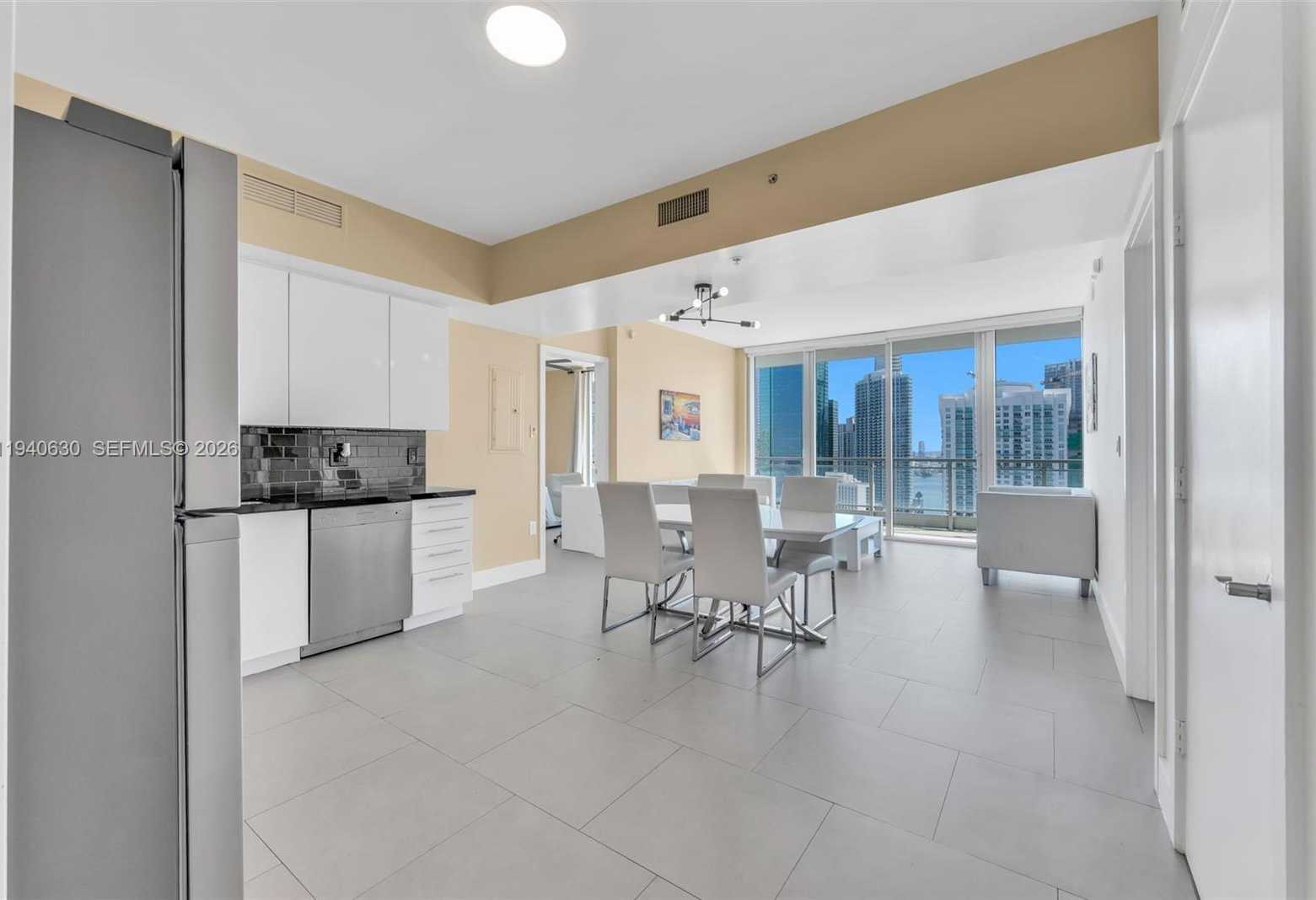 Small Image of 92 SOUTH WEST 3RD ST #3611, Miami Number 5