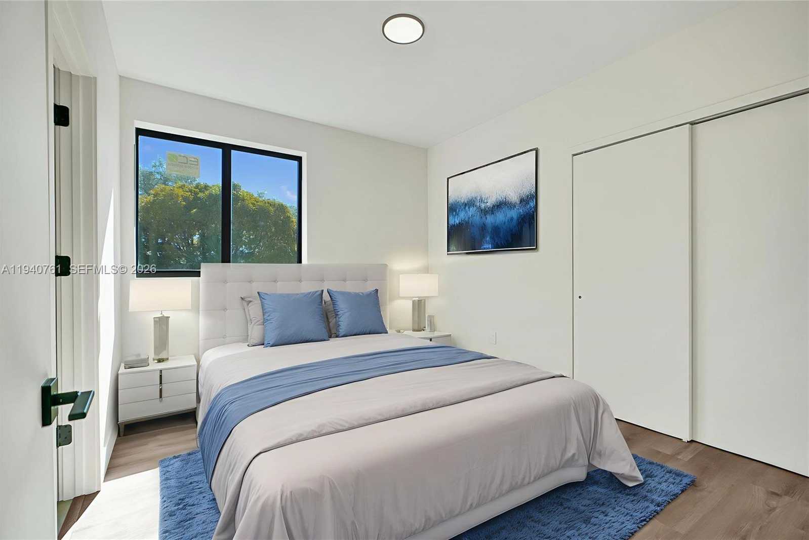 Small Image of 3071 HIBISCUS ST, Miami Number 17