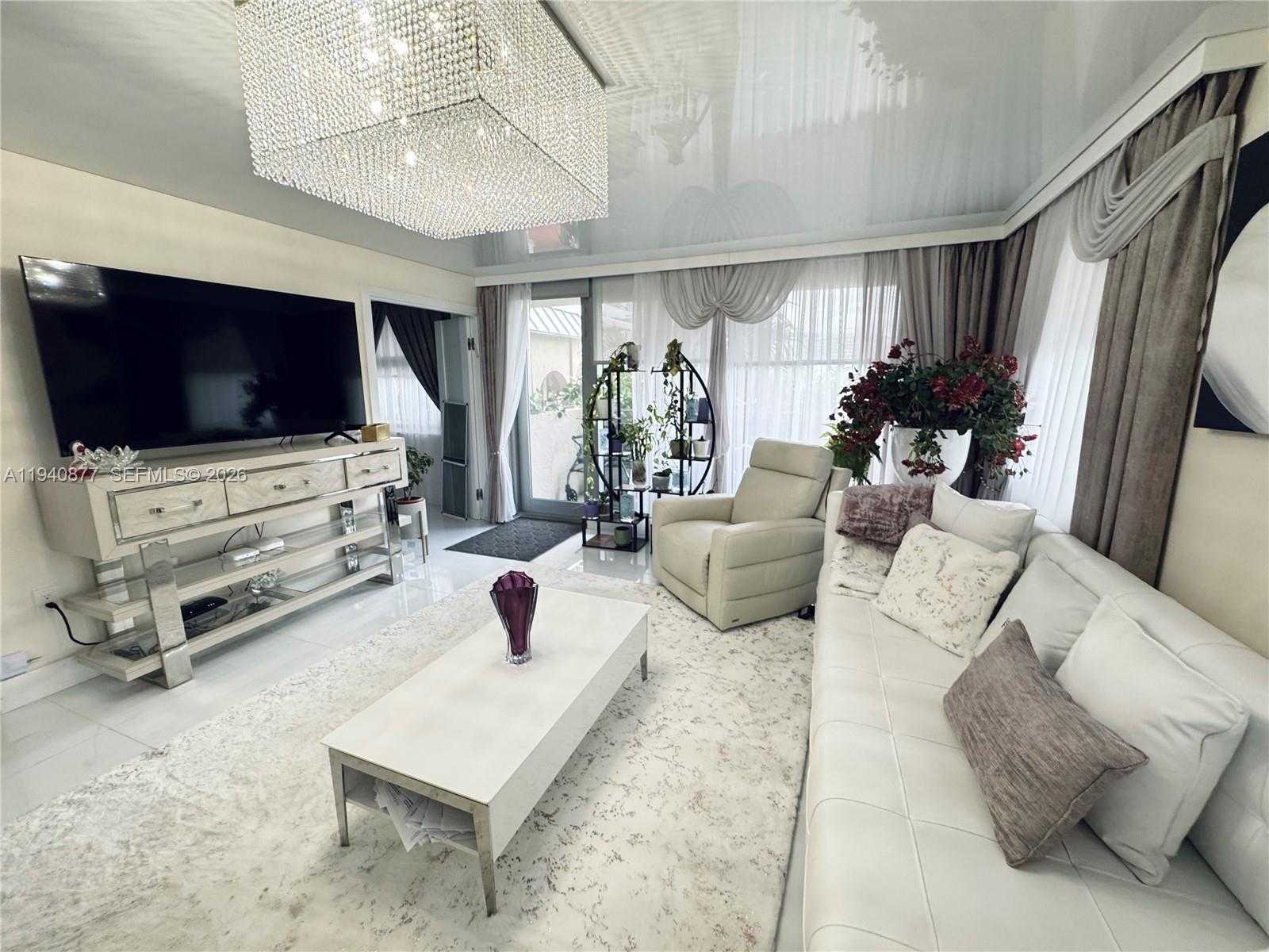 Small Image of 1912 SOUTH OCEAN DR #2C, Hallandale Beach Number 2