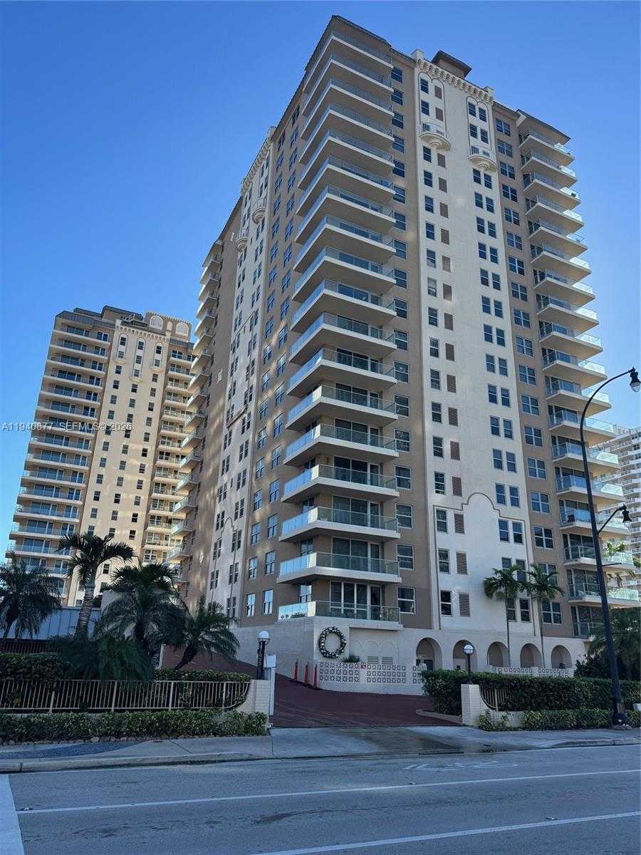 Small Image of 1912 SOUTH OCEAN DR #2C, Hallandale Beach Number 23