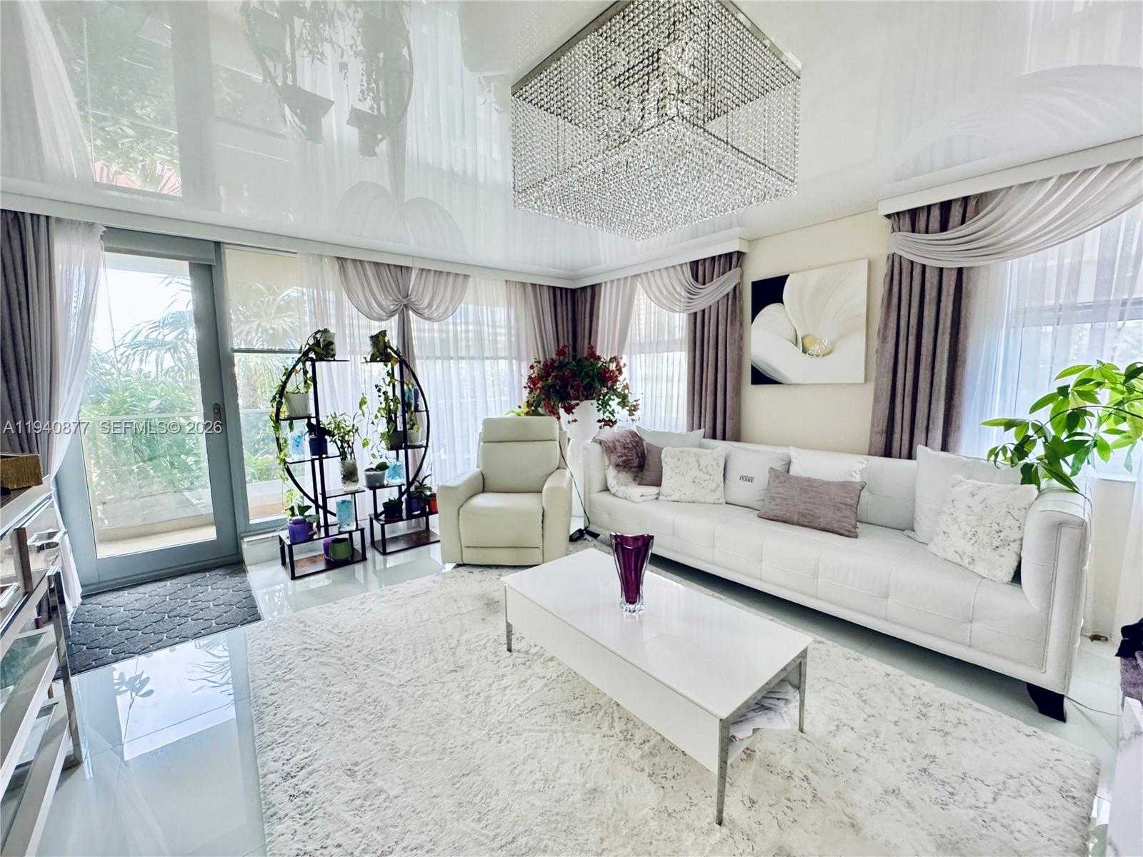 Small Image of 1912 SOUTH OCEAN DR #2C, Hallandale Beach Number 3