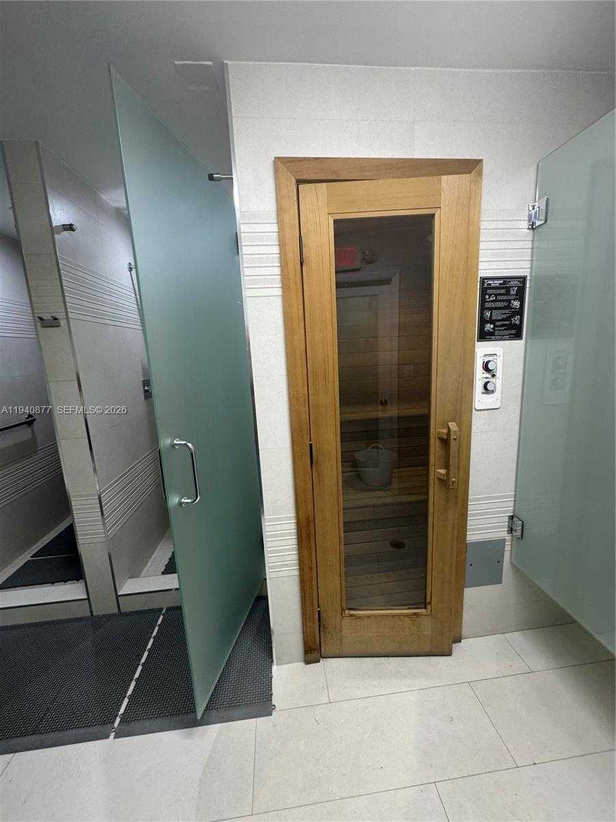 Small Image of 1912 SOUTH OCEAN DR #2C, Hallandale Beach Number 45