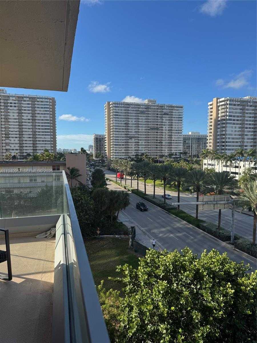 Small Image of 1920 SOUTH OCEAN DR #6A, Hallandale Beach Number 26
