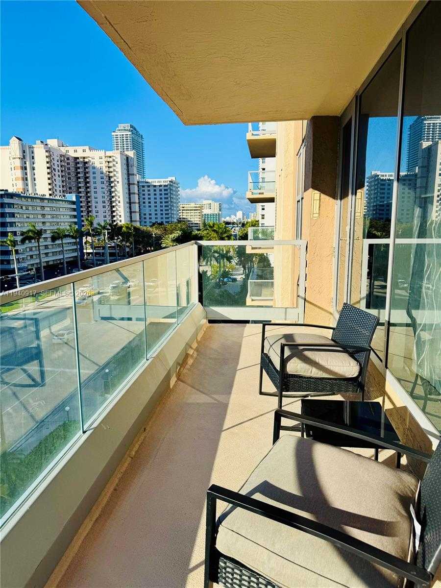Small Image of 1920 SOUTH OCEAN DR #6A, Hallandale Beach Number 30