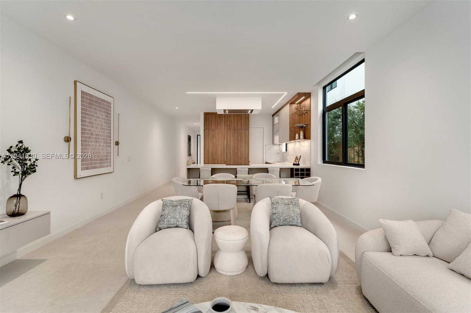 Small Image of 3067 HIBISCUS ST, Miami Number 3