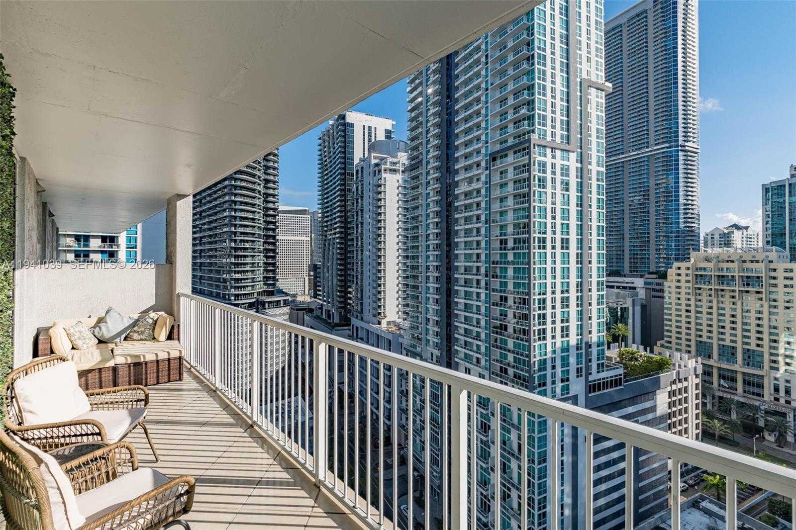 Small Image of 1250 SOUTH MIAMI AVE #2212, Miami Number 18