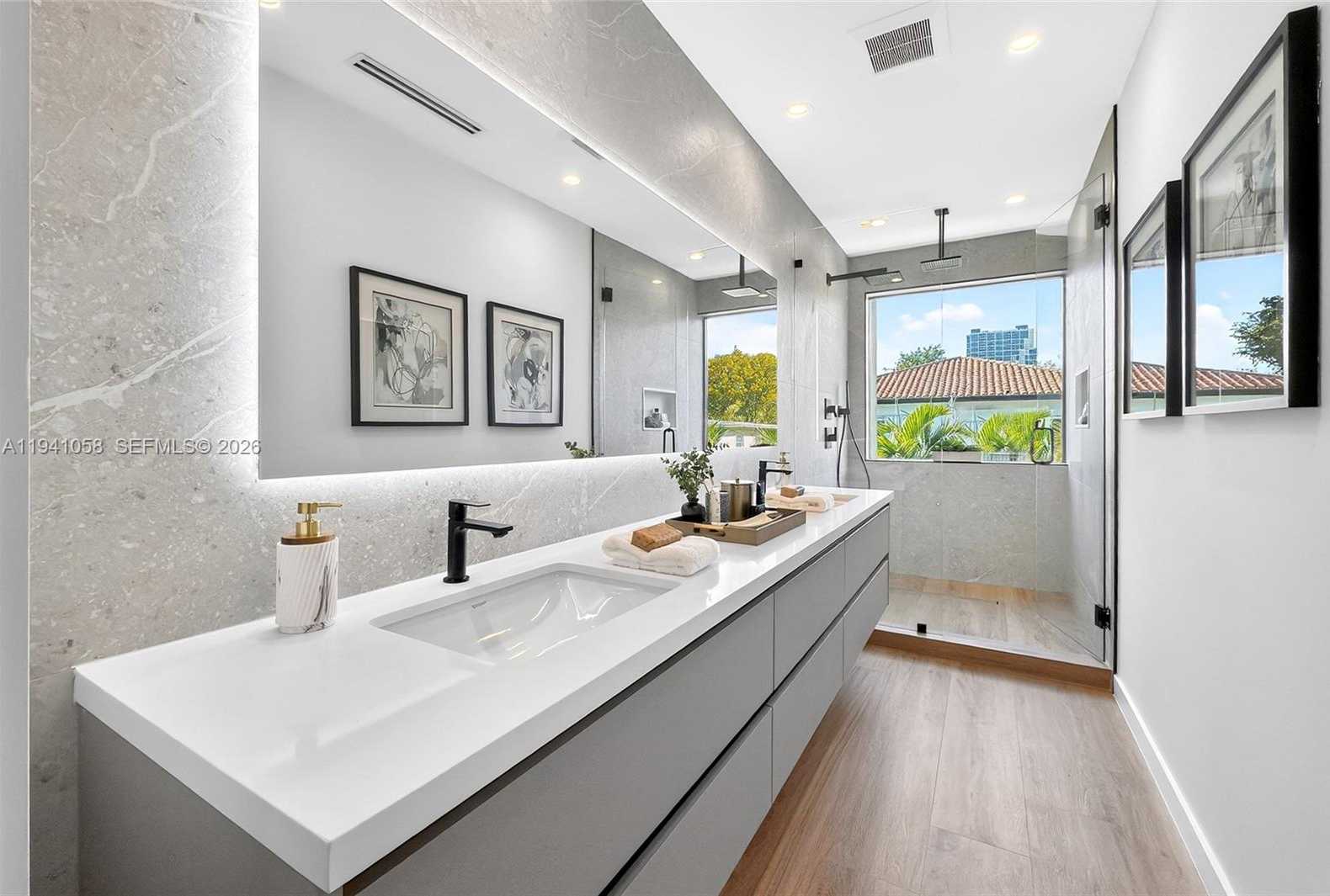 Small Image of 3084 INDIANA ST, Miami Number 14