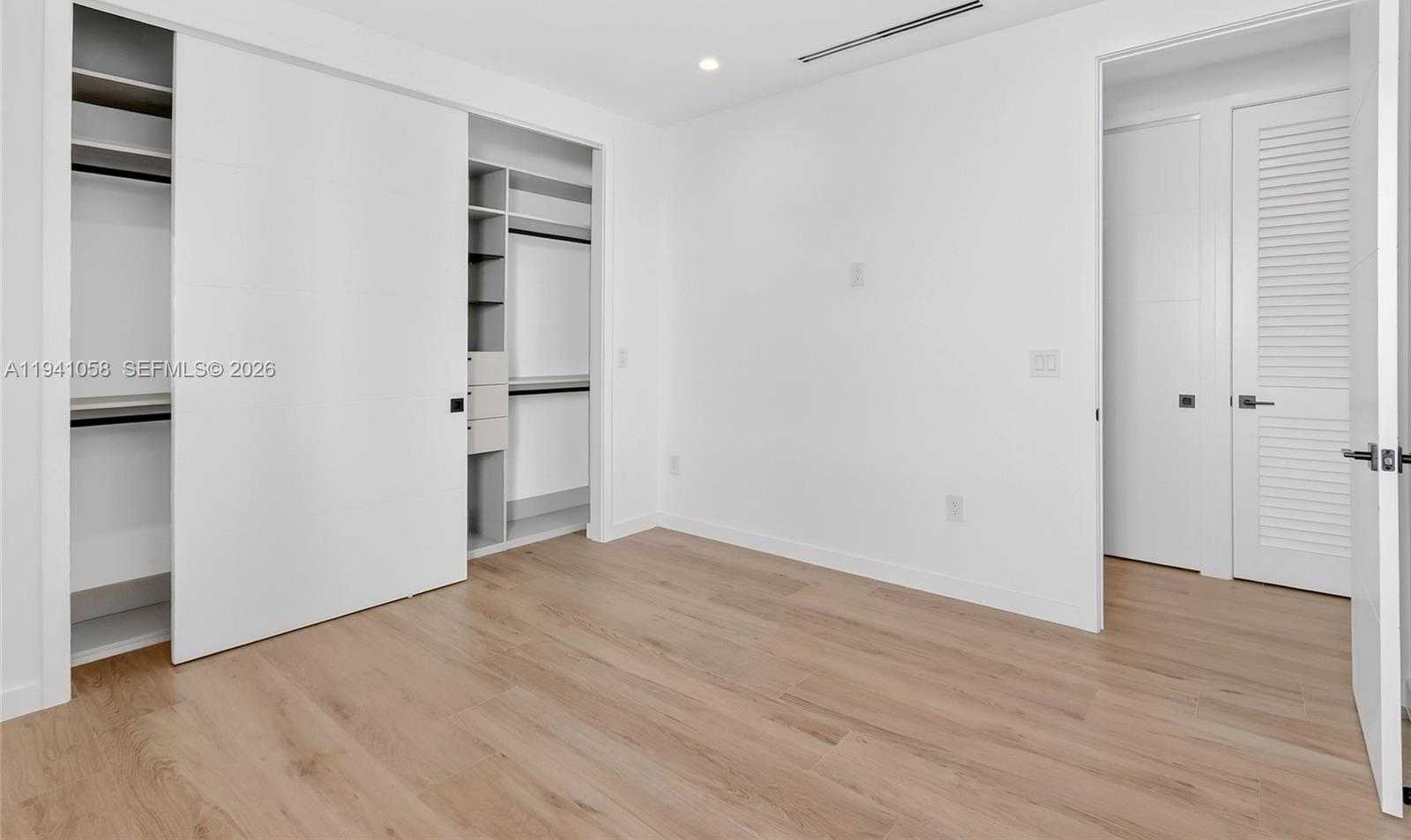 Small Image of 3084 INDIANA ST, Miami Number 18