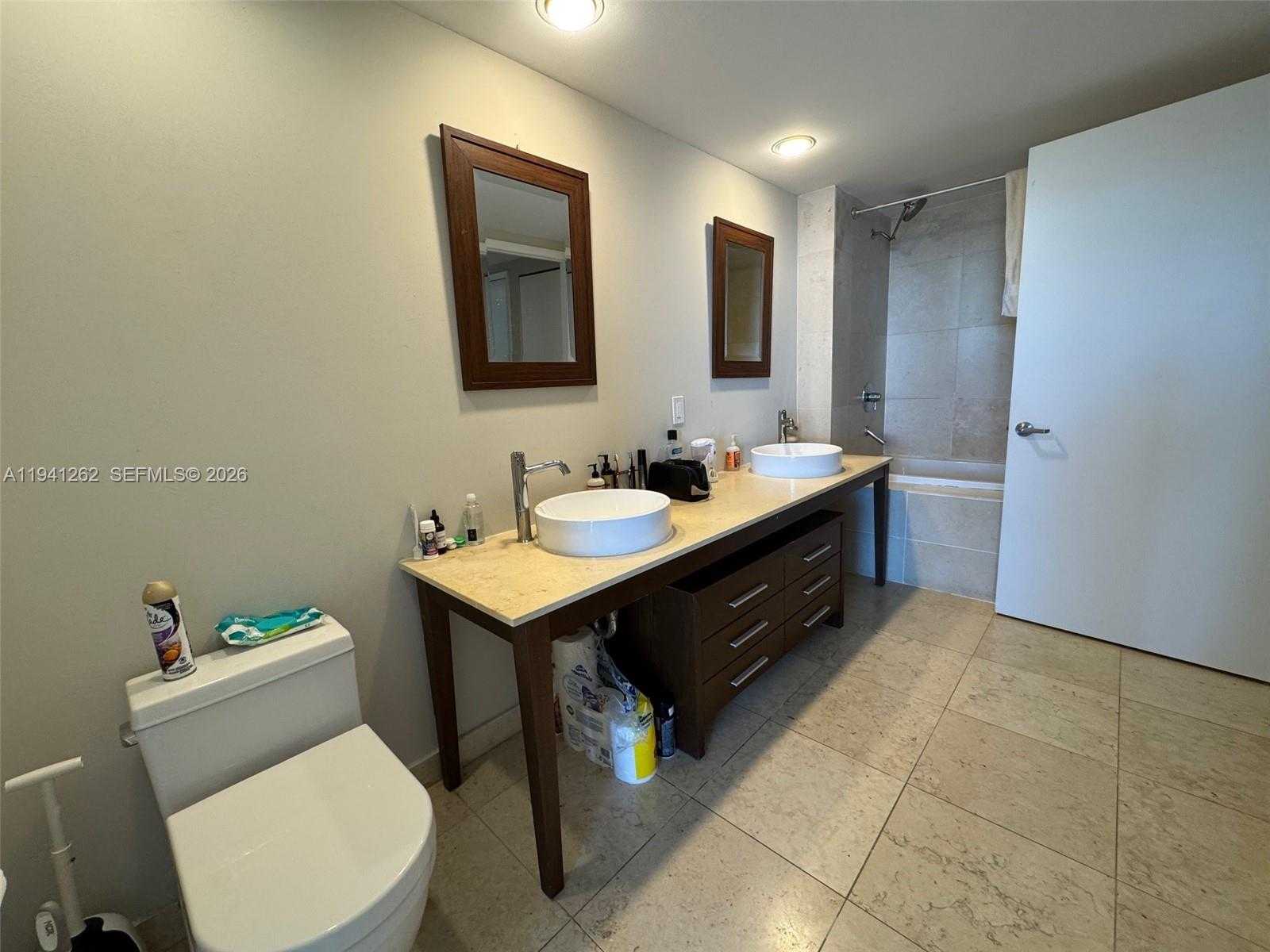 Small Image of 495 BRICKELL AVE #3507, Miami Number 9