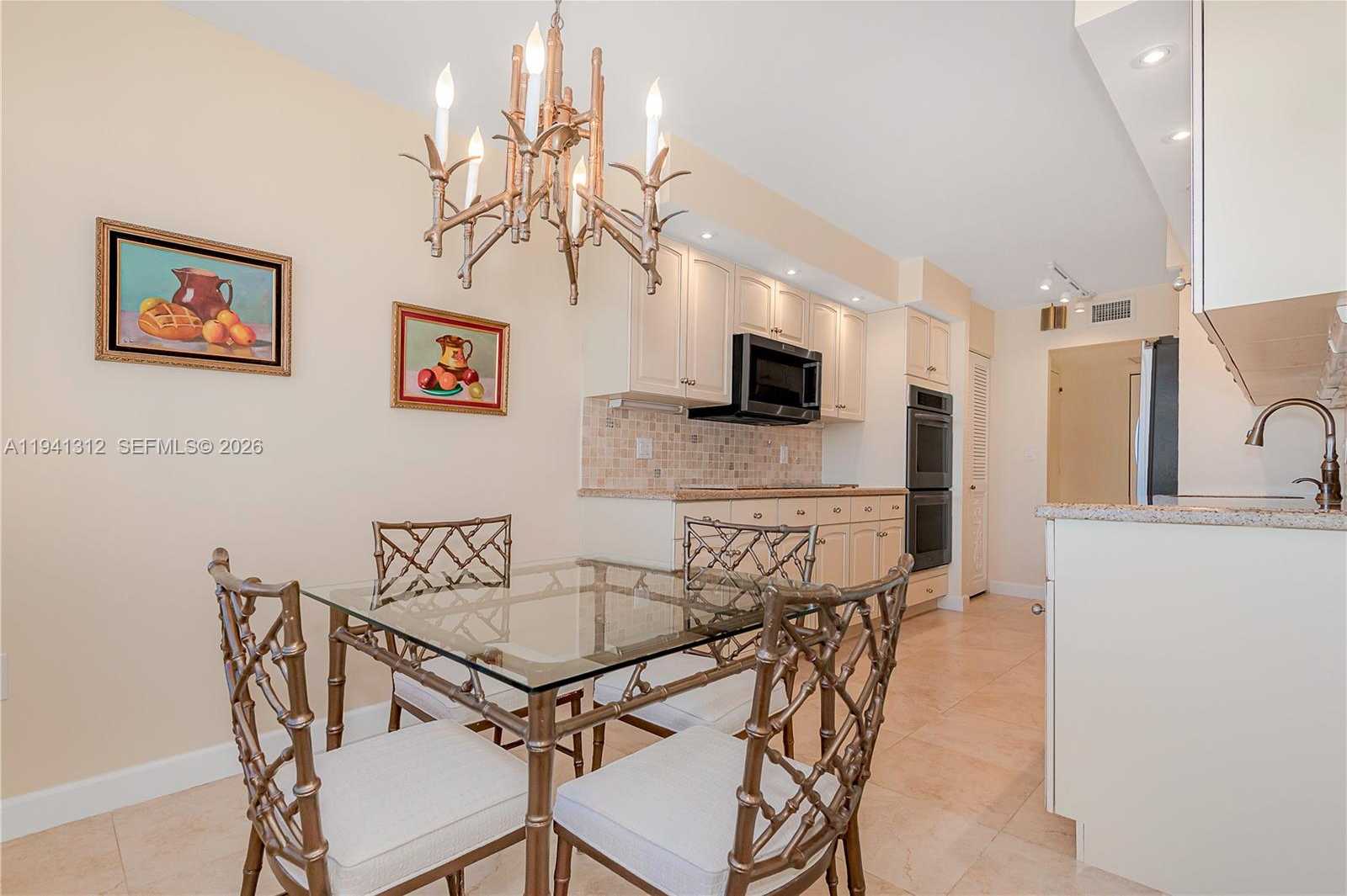 Small Image of 2751 SOUTH OCEAN DR #1108N, Hollywood Number 9